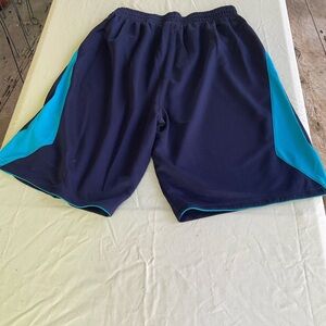 6-2026-Under Armour Navy and Teal Athletic Shorts XL LOOSE FIT BASKETBALL